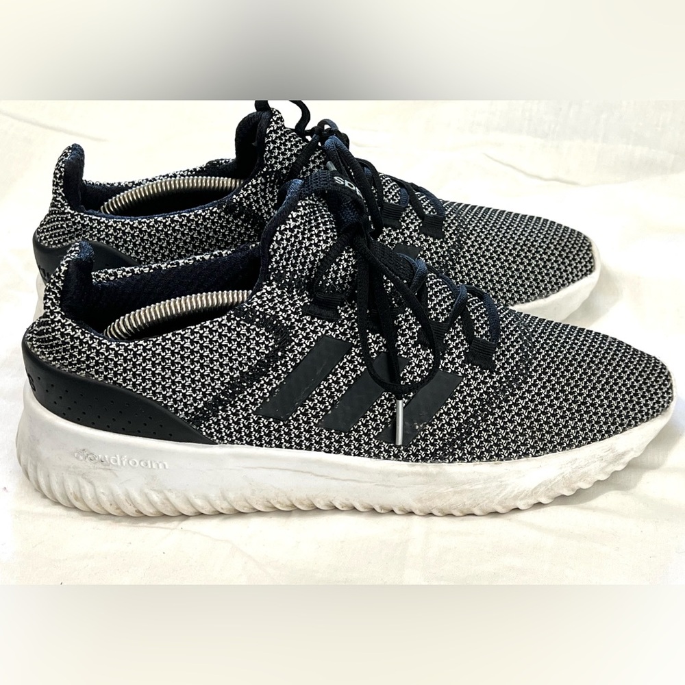 ADIDAS MENS CLOUDFOAM RUNNING SHOES Sz. 9.5